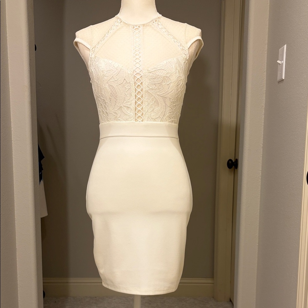 Chic White Lace Mini Dress